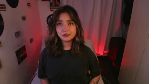 Snapshot of sarah_cuteeyes chatting on April 5, 2026, 4:31 am Sara online show from April 5, 2026, 4:31 am