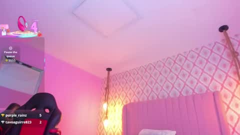 Snapshot of sarah_keys chatting on September 29, 2025, 3:11 am SARAH KEYS online show from September 29, 2025, 3:11 am