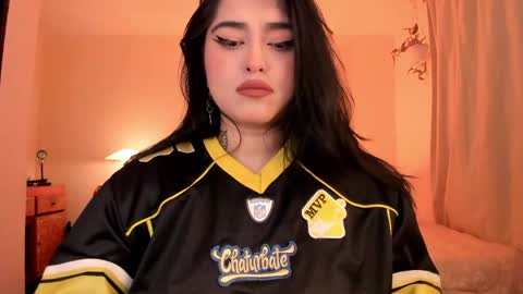 Snapshot of sarah_volkov chatting on May 15, 2026, 4:08 am online show from May 15, 2026, 4:08 am