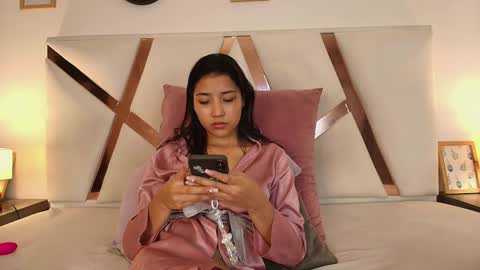 Snapshot of sarahevans__ chatting on December 28, 2024, 1:29 am Sarah Evans online show from December 28, 2024, 1:29 am