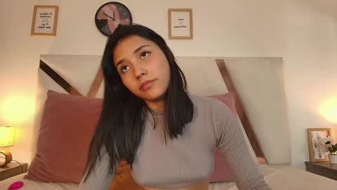 Snapshot of sarahevans__ chatting on January 4, 2025, 1:31 am Sarah Evans online show from January 4, 2025, 1:31 am