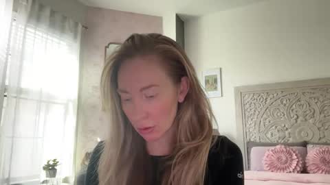 Sarah online show from April 2, 2026, 4:59 pm