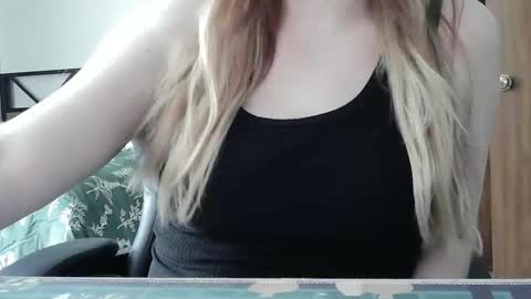 Sarah online show from March 26, 2026, 5:51 pm