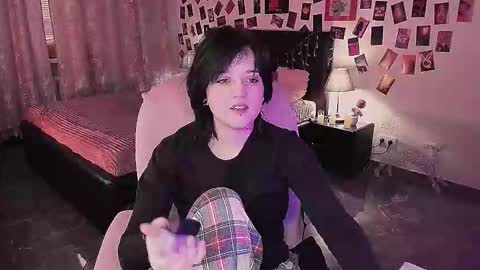 Sarah online show from March 5, 2026, 10:44 am