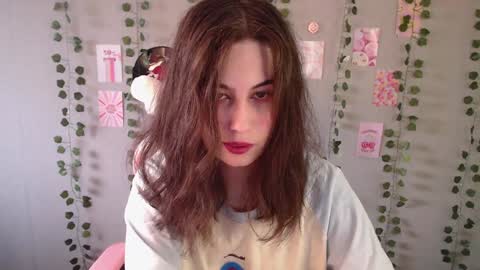 Snapshot of sarakinski chatting on December 24, 2024, 6:00 am Sara online show from December 24, 2024, 6:00 am