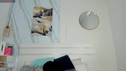 Sara Lewis online show from April 18, 2026, 11:25 am