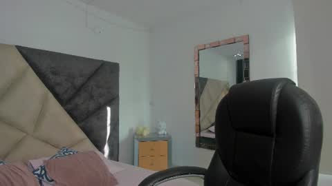      online show from July 2, 2026, 12:22 pm