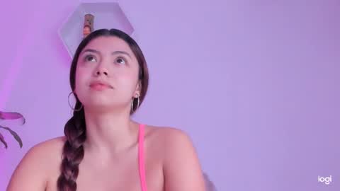 Snapshot of saray2312 chatting on December 2, 2024, 9:17 pm Saray  online show from December 2, 2024, 9:17 pm