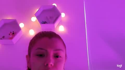 Snapshot of saray2312 chatting on February 19, 2025, 11:25 pm Saray  online show from February 19, 2025, 11:25 pm