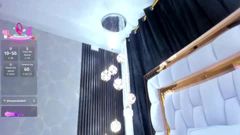 Snapshot of sarayroyse chatting on November 7, 2025, 8:20 pm Saray online show from November 7, 2025, 8:20 pm