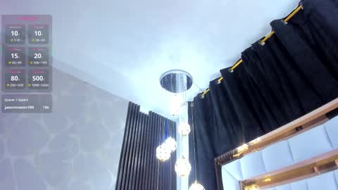 Snapshot of sarayroyse chatting on November 18, 2025, 7:40 pm Saray online show from November 18, 2025, 7:40 pm