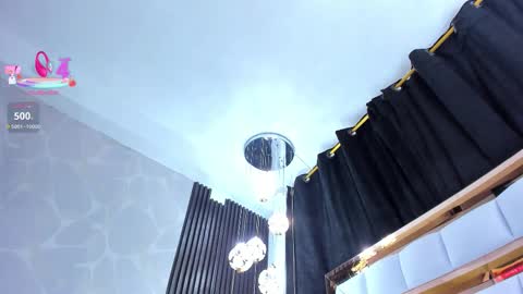 Snapshot of sarayroyse chatting on February 24, 2026, 8:29 pm Saray online show from February 24, 2026, 8:29 pm