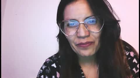 Snapshot of sarenis chatting on October 18, 2025, 3:42 am Sarenis online show from October 18, 2025, 3:42 am