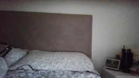 Sara online show from September 13, 2025, 1:33 pm