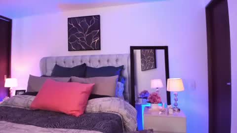 Snapshot of sarhamccormick chatting on June 12, 2026, 2:05 pm sarha online show from June 12, 2026, 2:05 pm