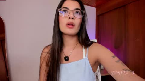 Sarita Lozano online show from May 25, 2026, 12:05 am