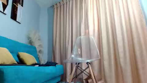 sarita_klein online show from March 18, 2026, 4:54 pm