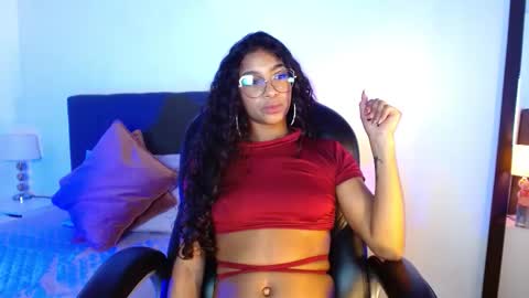 sasha_bowei online show from November 6, 2025, 2:01 am