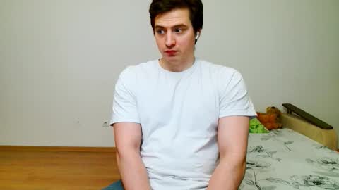 sasha_calvin online show from February 16, 2026, 4:47 pm