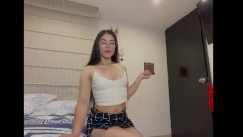 sasha_jonne online show from November 29, 2025, 3:20 am