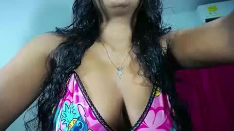 sashabreck1 online show from April 16, 2026, 2:56 am