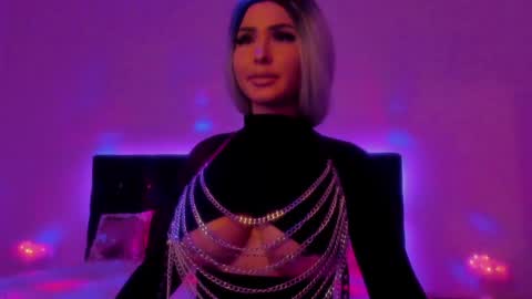 Snapshot of sashachase chatting on December 3, 2024, 4:47 am Sasha online show from December 3, 2024, 4:47 am