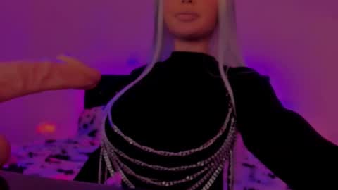 Snapshot of sashachase chatting on October 11, 2025, 5:28 am Sasha online show from October 11, 2025, 5:28 am