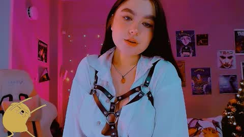 Sashasoy online show from March 5, 2026, 3:13 am