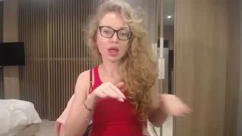 Sasha online show from October 30, 2025, 11:22 am