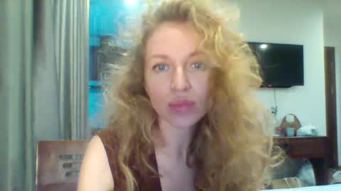 Sasha online show from December 19, 2025, 9:16 am