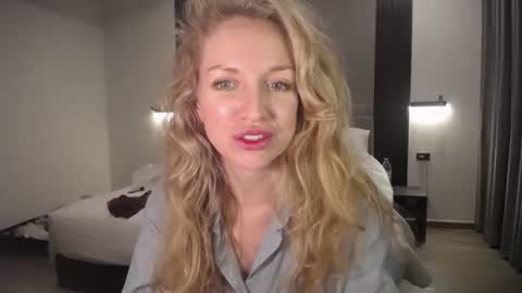 Sasha online show from March 6, 2026, 5:42 pm