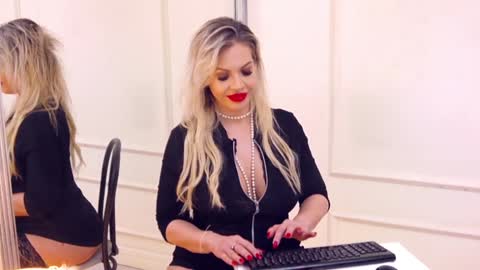 Sasha online show from December 24, 2024, 8:44 am