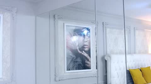 Sasha online show from October 6, 2025, 1:30 pm