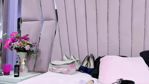 sashsapety online show from December 17, 2025, 3:56 am