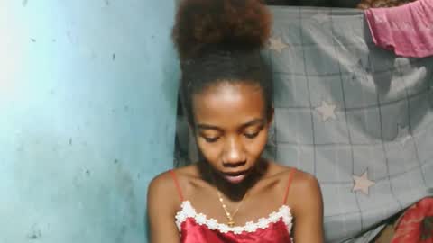 sasivia08 online show from May 27, 2026, 8:44 am