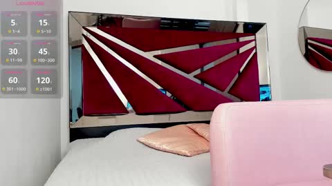 saskiagrendel online show from March 24, 2026, 12:04 am