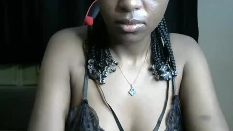 sassy_lyne online show from April 6, 2026, 8:15 am