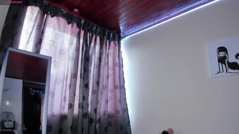    im expecting 300 thumbs up on my altar online show from January 25, 2025, 10:28 pm