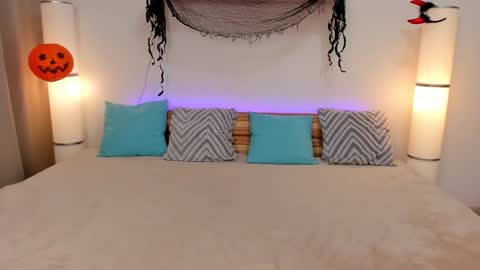 Sati online show from October 12, 2025, 7:18 am