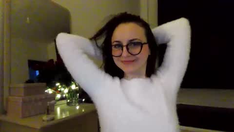 Lori online show from February 2, 2026, 4:17 pm