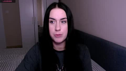 satisfaction__ online show from December 17, 2025, 7:58 am