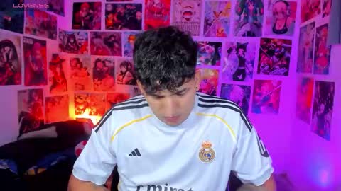 Snapshot of saturn_boy_ chatting on November 1, 2025, 3:52 am Saturn online show from November 1, 2025, 3:52 am