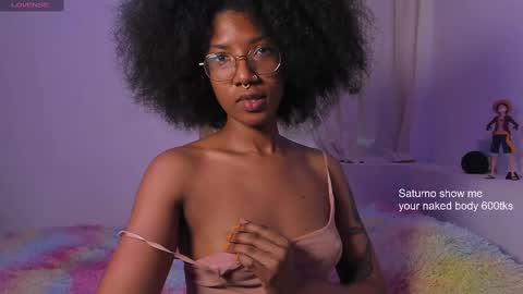 saturno_vibes online show from February 21, 2025, 11:55 am