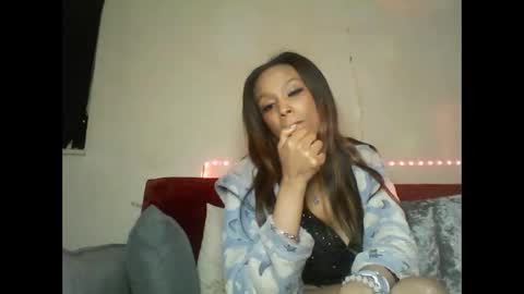 Shaniiice online show from February 15, 2025, 12:04 am