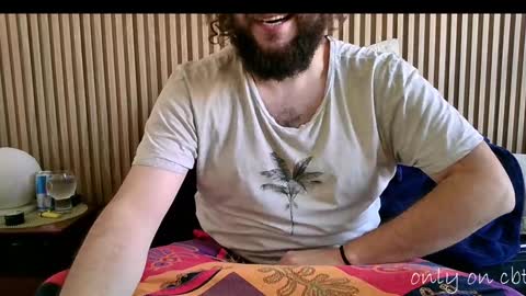 Snapshot of saucybonjo chatting on January 2, 2025, 8:02 pm Ben online show from January 2, 2025, 8:02 pm