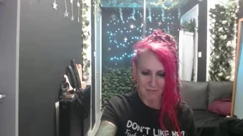 SaucySky online show from October 7, 2025, 9:12 pm