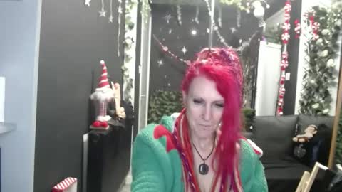 SaucySky online show from December 19, 2025, 11:17 am