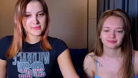 Snapshot of sav_anna chatting on February 3, 2025, 2:02 pm LUNA and ANNA    online show from February 3, 2025, 2:02 pm