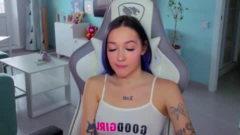 Ariel online show from February 6, 2026, 3:33 am