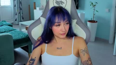 Snapshot of savage_lust_ chatting on July 24, 2026, 4:10 am Ariel online show from July 24, 2026, 4:10 am